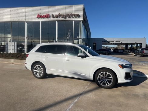 Used 2025 Audi Q7 3.0T Premium Plus w/ Premium Plus Package image 11