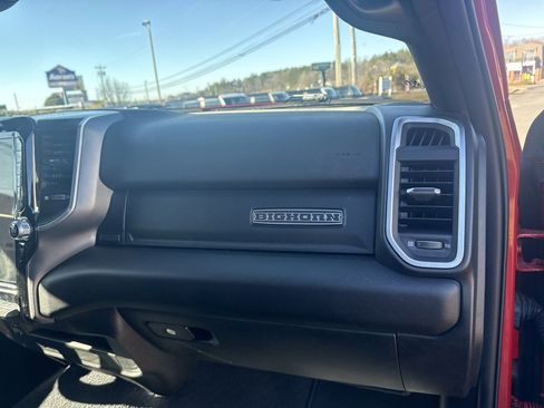 Used 2024 RAM 2500 Big Horn w/ Night Edition image 32