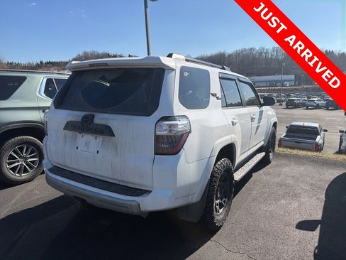 Used 2020 Toyota 4Runner TRD Off-Road Premium w/ Moonroof Package image 5