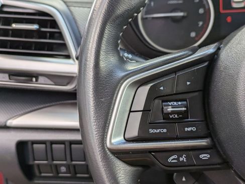 Used 2020 Subaru Forester Premium image 10