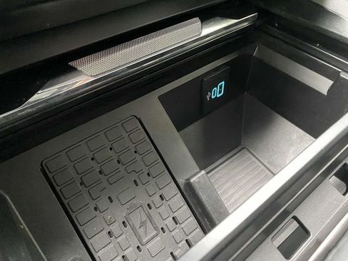 Certified 2023 Ford F250 Lariat image 31