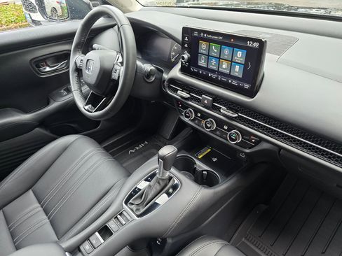 Certified 2024 Honda HR-V EX-L image 10