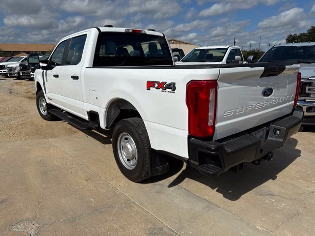 Used 2025 Ford F250 XL w/ FX4 Off-Road Package AWD/4WD image 4