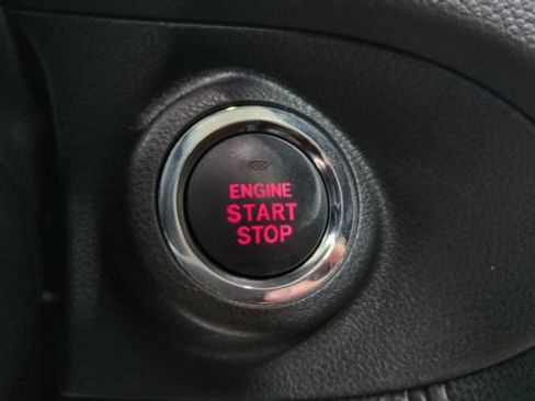 Used 2024 Subaru Forester Touring AWD/4WD image 19