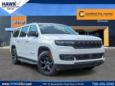 Certified 2024 Jeep Wagoneer L Series II AWD/4WD image 1