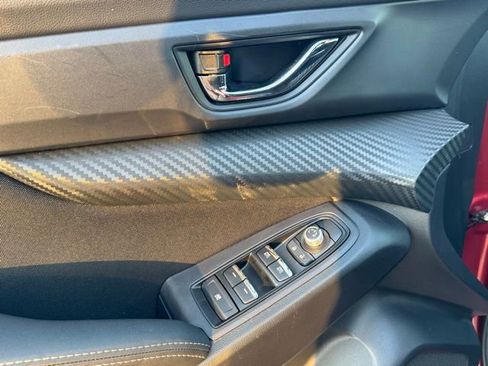 Used 2024 Subaru Ascent Premium w/ Convenience Package image 13