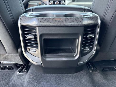 New 2026 RAM 1500 4x4 Crew Cab image 30