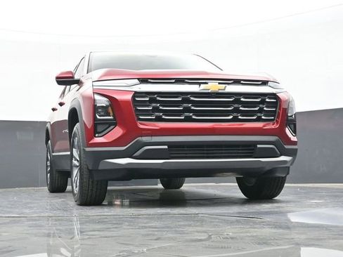 New 2026 Chevrolet Equinox LT FWD image 57