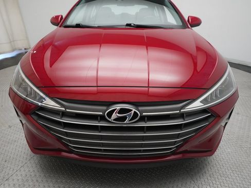 Used 2020 Hyundai Elantra SE w/ Cargo Package (C1) FWD image 21