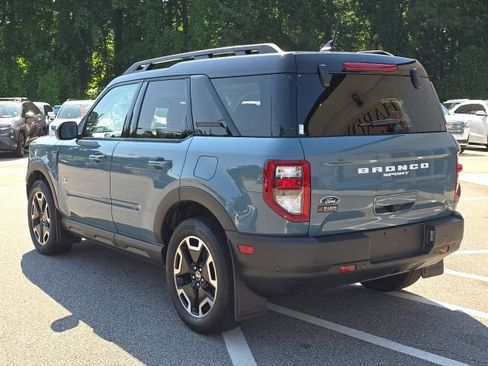 Used 2022 Ford Bronco Sport Outer Banks w/ Tech Package AWD/4WD image 3