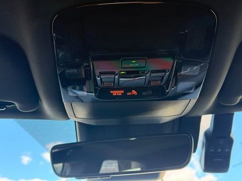 Certified 2025 Lexus RX 350h w/ Convenience Package image 23