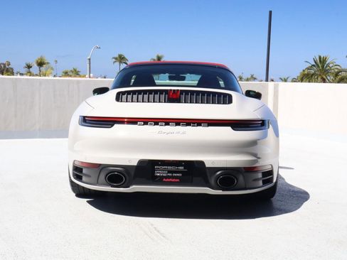 Certified 2022 Porsche 911 Targa 4S AWD/4WD image 11