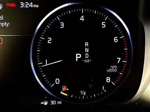 Used 2020 Volvo XC40 T5 R-Design AWD/4WD image 17
