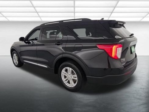 Certified 2023 Ford Explorer XLT AWD/4WD image 7