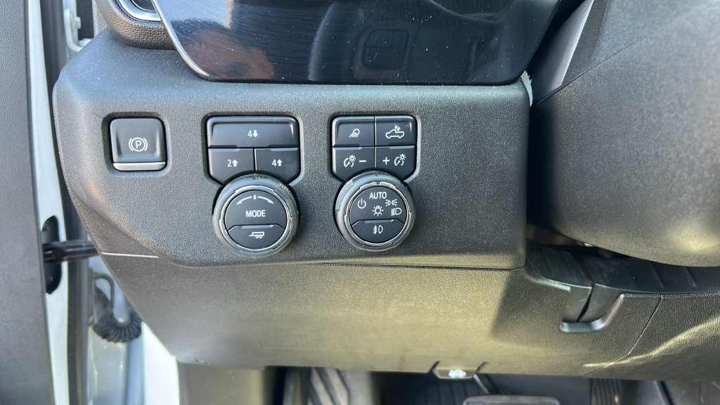 Used 2024 Chevrolet Silverado 3500 LT w/ All Star Edition AWD/4WD image 15