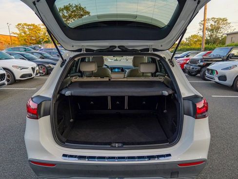 Used 2022 Mercedes-Benz GLA 250 4MATIC image 53