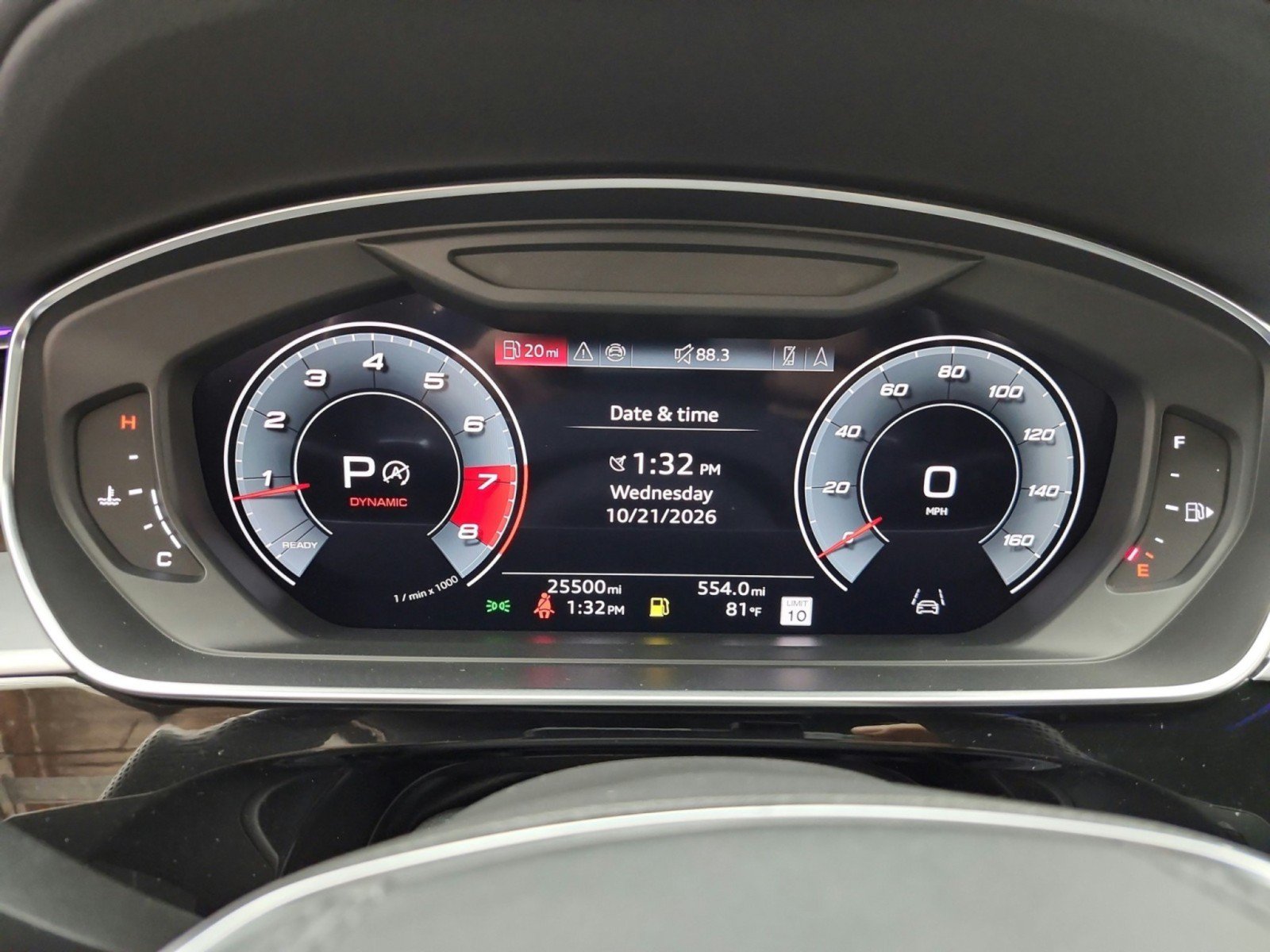Used 2024 Audi S8 AWD/4WD image 10