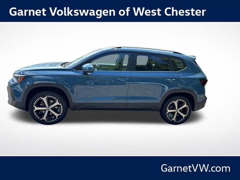 New 2026 Volkswagen Taos SEL AWD/4WD image 2