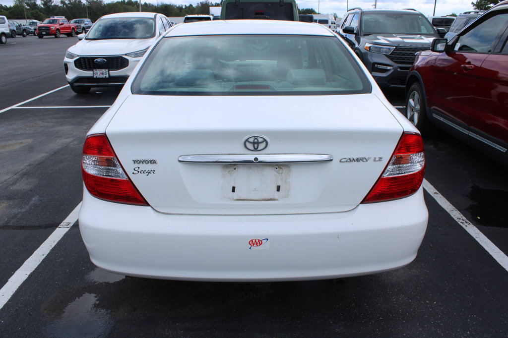 Used 2002 Toyota Camry LE FWD image 5