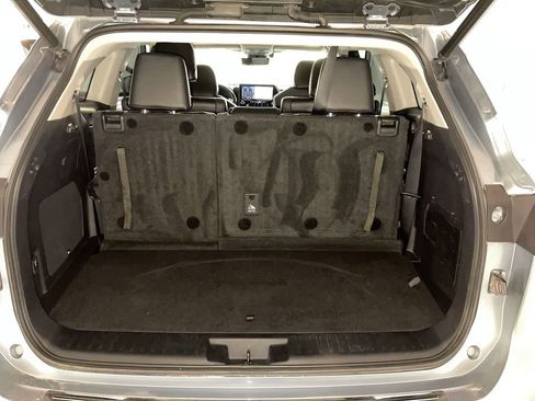 Used 2021 Toyota Highlander Platinum AWD/4WD image 25