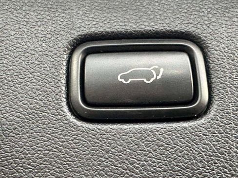 Used 2018 Kia Sorento EX FWD image 14