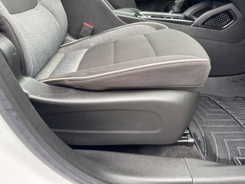 Used 2022 Chevrolet TrailBlazer LT w/ Convenience Package image 28