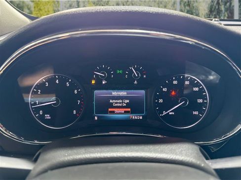 Used 2022 Buick Encore Preferred w/ Safety Package AWD/4WD image 17
