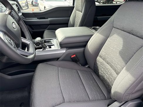 New 2026 Ford F150 XLT w/ XLT Black Appearance Package image 22