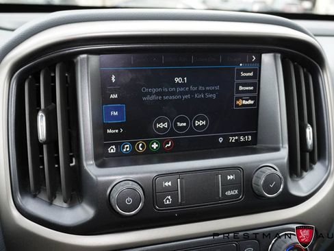 Used 2022 Chevrolet Colorado Z71 AWD/4WD image 27