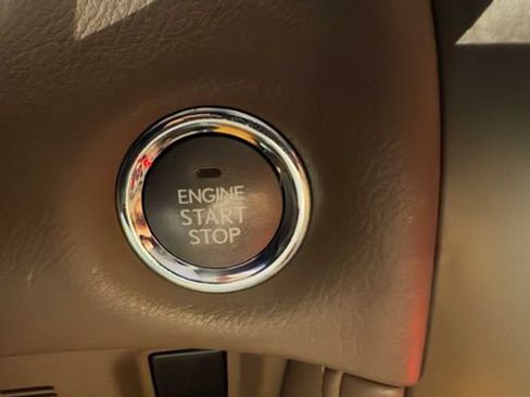 Used 2017 Lexus GX 460 w/ Navigation Package AWD/4WD image 30
