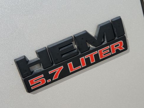 Used 2017 RAM 1500 Big Horn AWD/4WD image 13