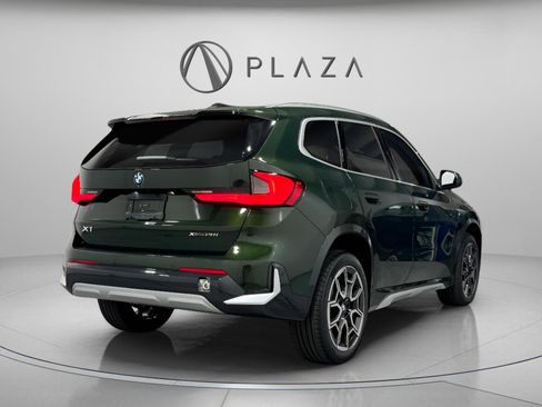 Certified 2025 BMW X1 xDrive28i w/ Technology Package image 6