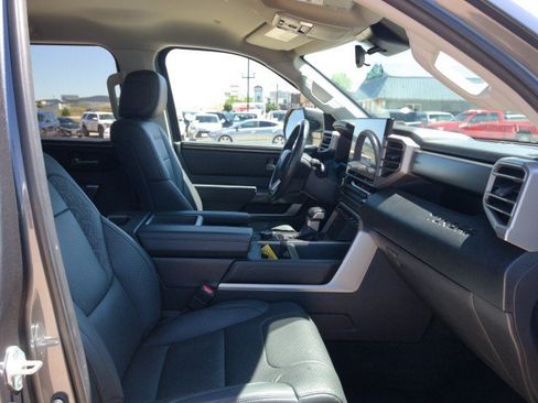 Used 2024 Toyota Tundra SR5 w/ SR5 Premium Package AWD/4WD image 32