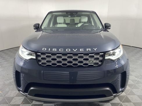 Used 2025 Land Rover Discovery S AWD/4WD image 4