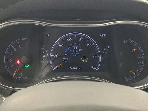Used 2022 Jeep Grand Cherokee Laredo X AWD/4WD image 23