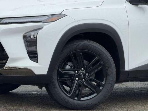 New 2026 Chevrolet Trax ACTIV w/ Driver Confidence Package image 8