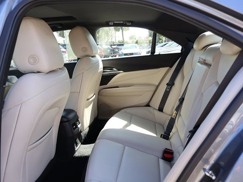 Used 2021 Cadillac CT4 Luxury w/ Sun And Sound Package image 35