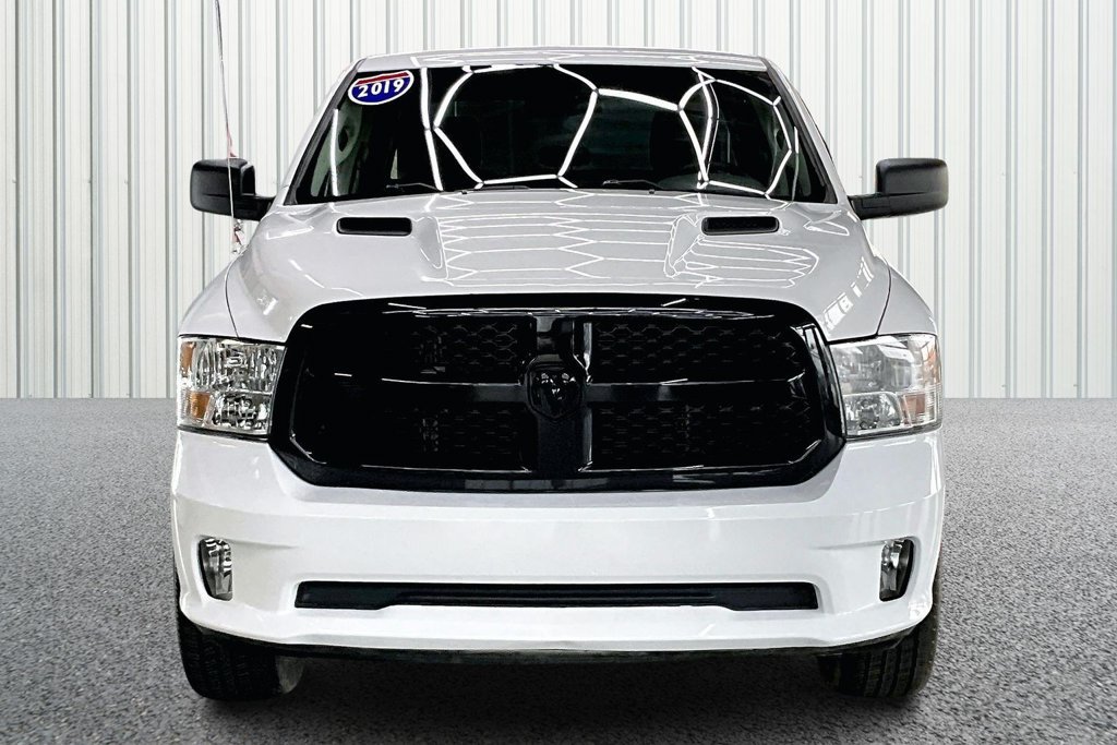 Used 2019 RAM 1500 Express w/ Wheel & Sound Group AWD/4WD image 2