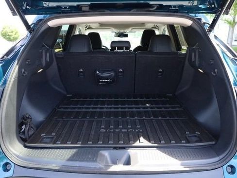 Certified 2025 Nissan Murano SL w/ Cargo Package AWD/4WD image 7