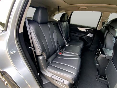 Used 2026 Acura MDX w/ Technology Package FWD image 20
