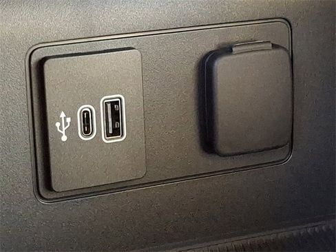 New 2026 Ford Explorer Active image 17