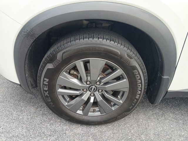 Used 2023 Nissan Pathfinder S AWD/4WD image 2