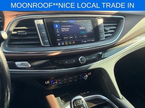 Used 2021 Buick Enclave Avenir w/ Avenir Technology Package AWD/4WD image 29