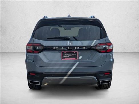 New 2026 Honda Pilot EX-L image 8