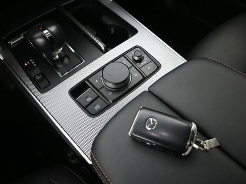 Certified 2024 MAZDA CX-90 3.3 Turbo w/ Preferred Package AWD/4WD image 13