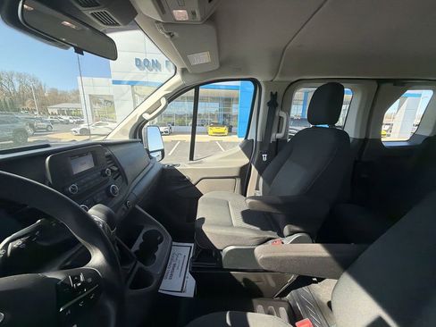 Used 2021 Ford Transit 350 XLT image 11