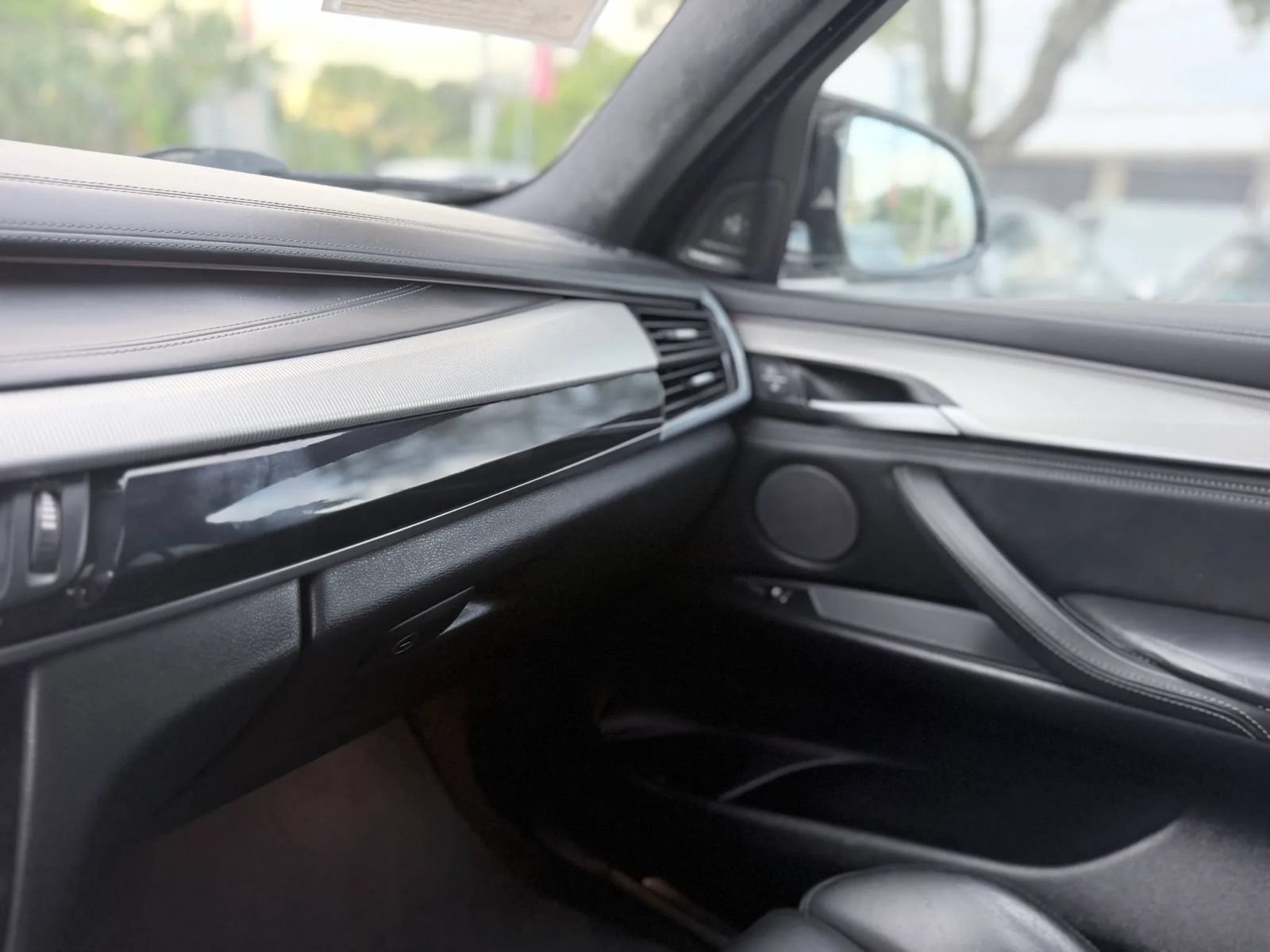 Used 2016 BMW X6 M AWD/4WD image 26