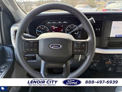 Used 2025 Ford F250 XL image 16