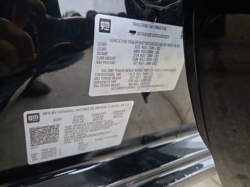 Certified 2025 GMC Sierra 1500 SLT image 33