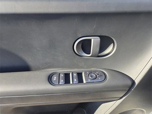 New 2026 Hyundai Ioniq 5 SEL image 19